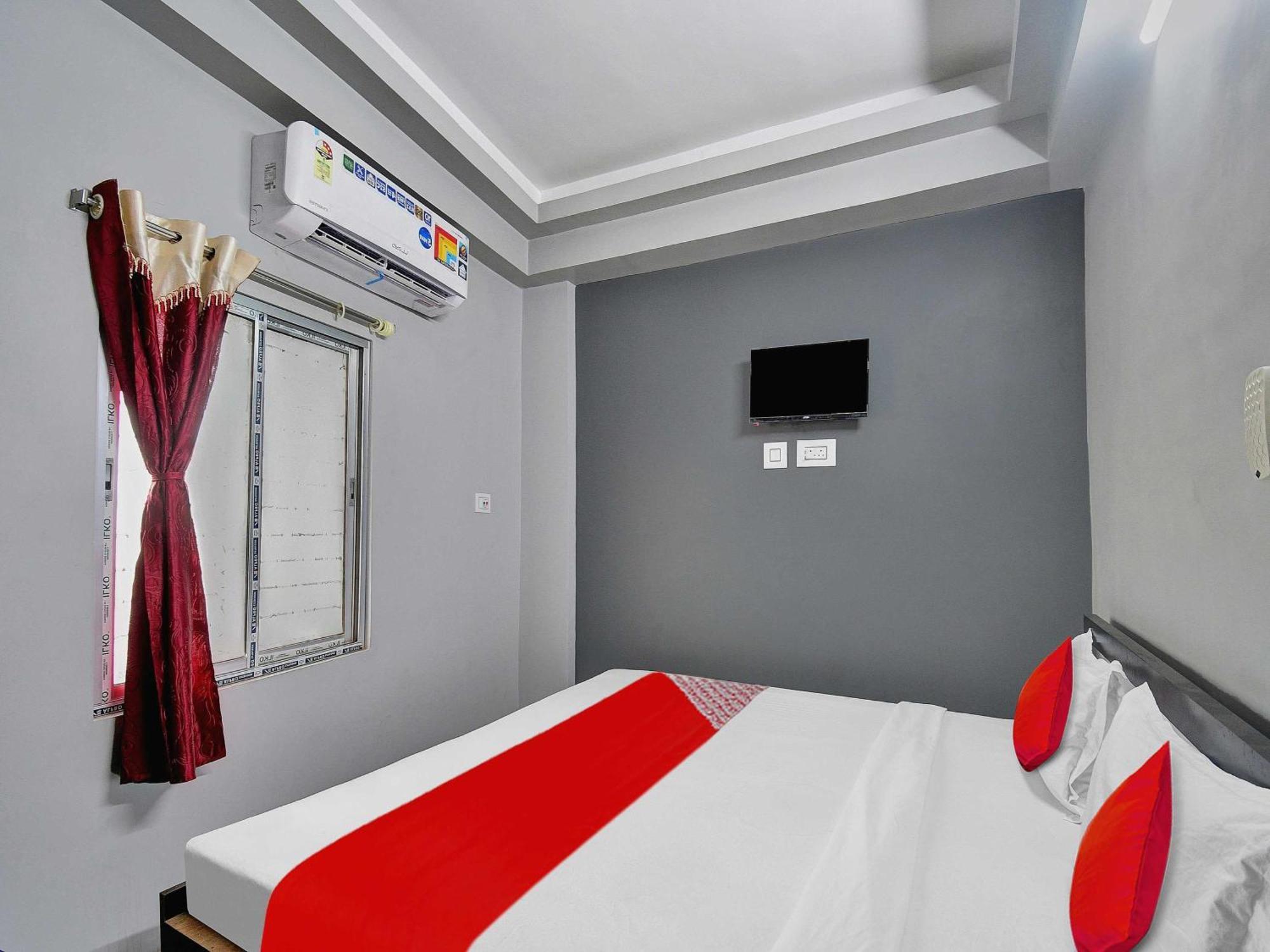 Super Hotel O Royal Empire Kalkuta Zewnętrze zdjęcie