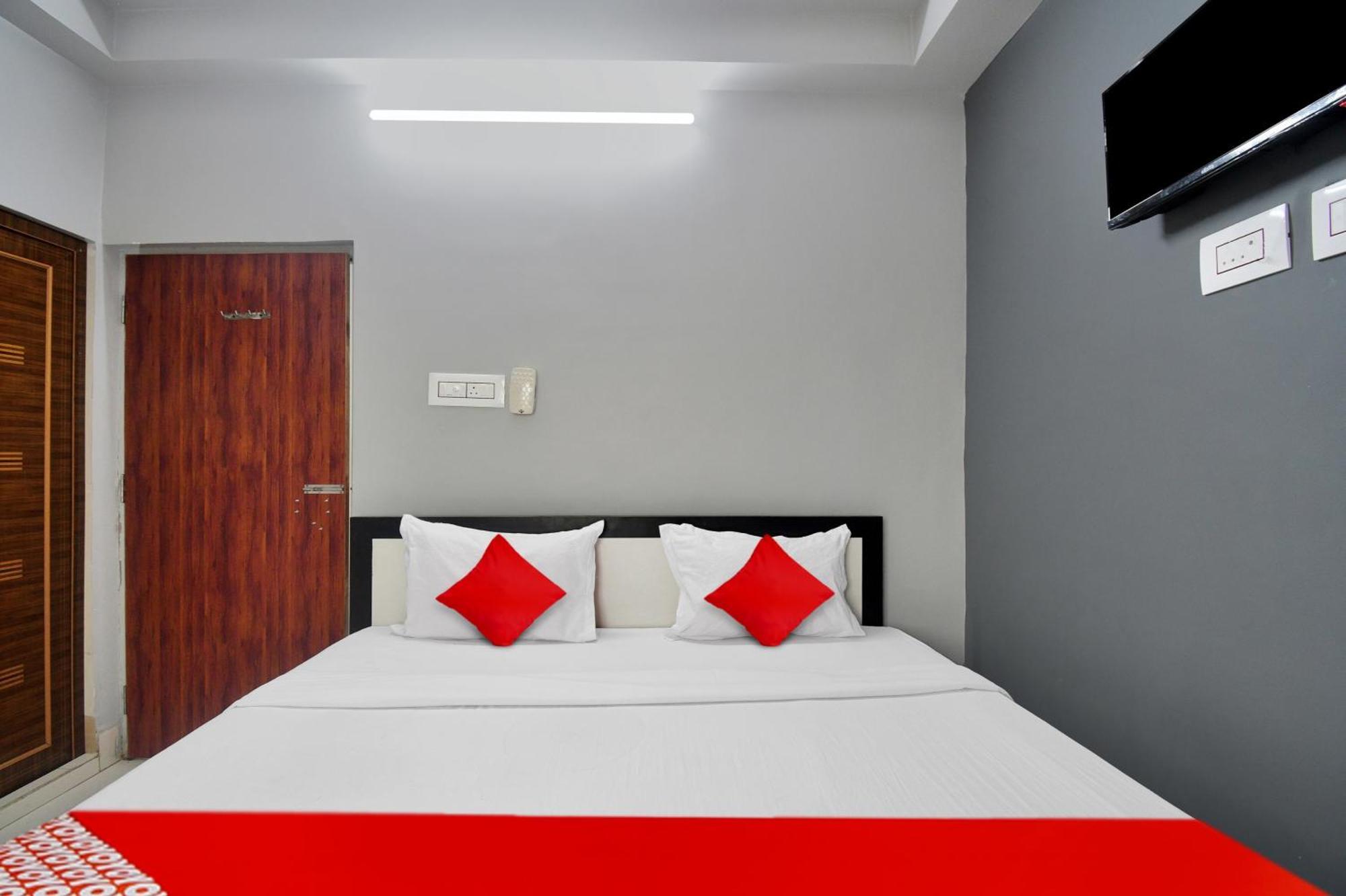 Super Hotel O Royal Empire Kalkuta Zewnętrze zdjęcie