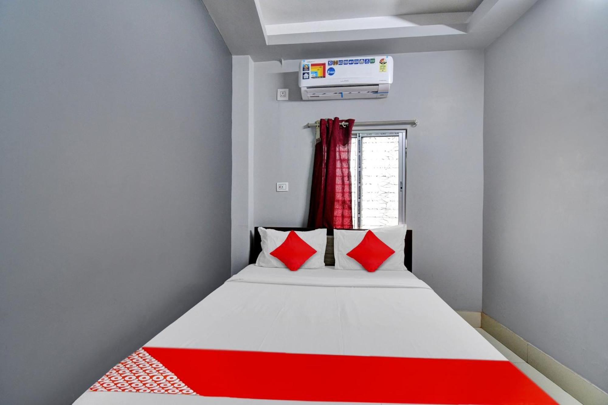 Super Hotel O Royal Empire Kalkuta Zewnętrze zdjęcie
