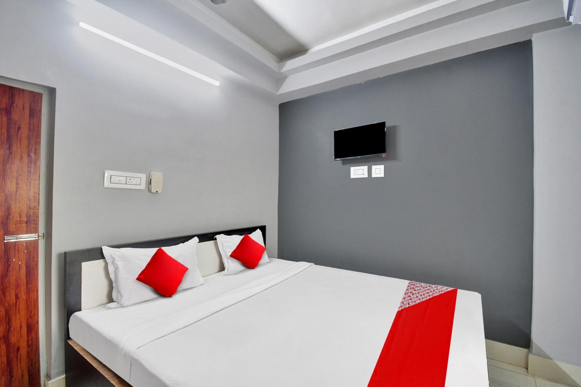 Super Hotel O Royal Empire Kalkuta Zewnętrze zdjęcie
